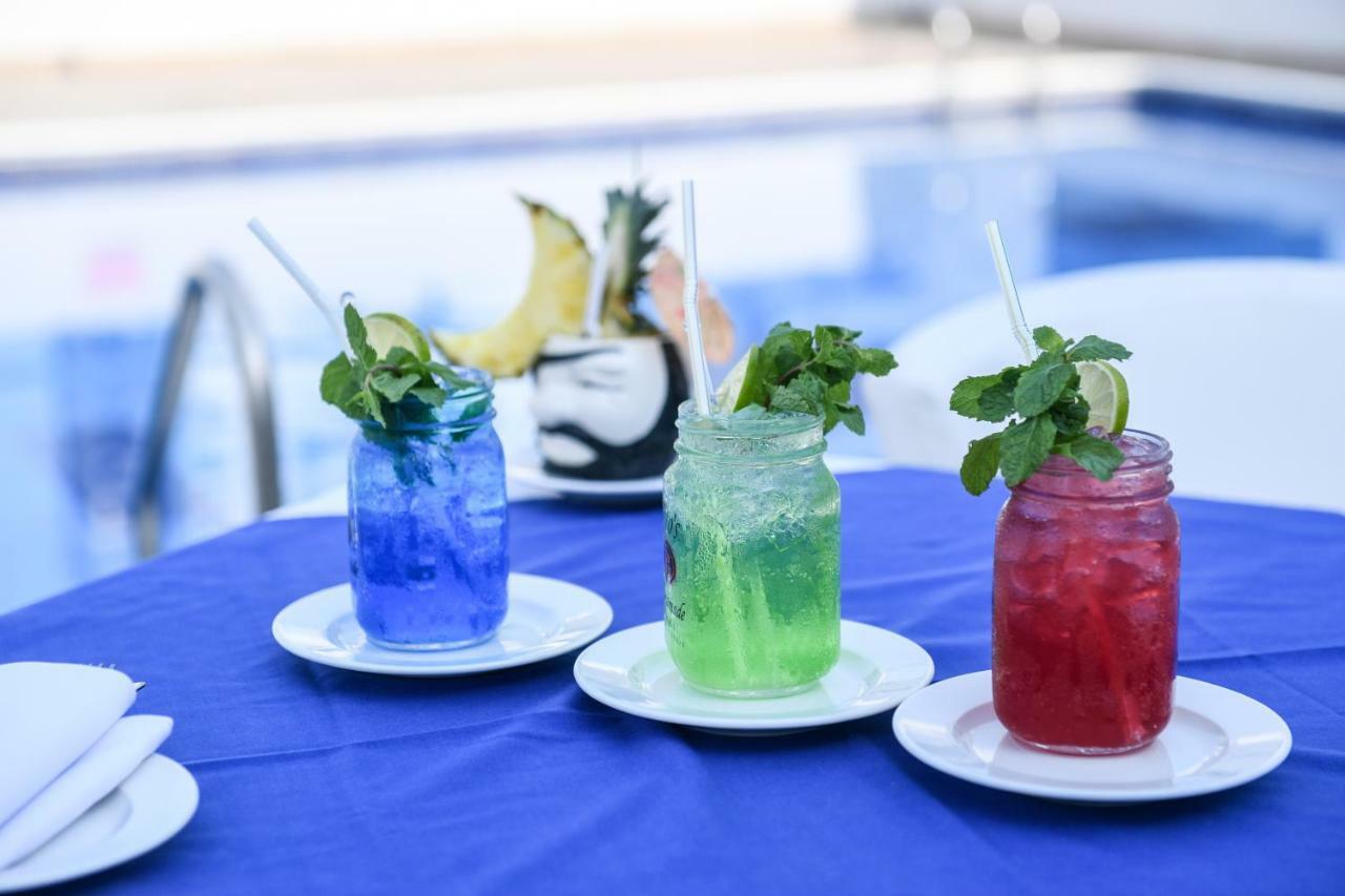 Отель The Juffair Grand 4*